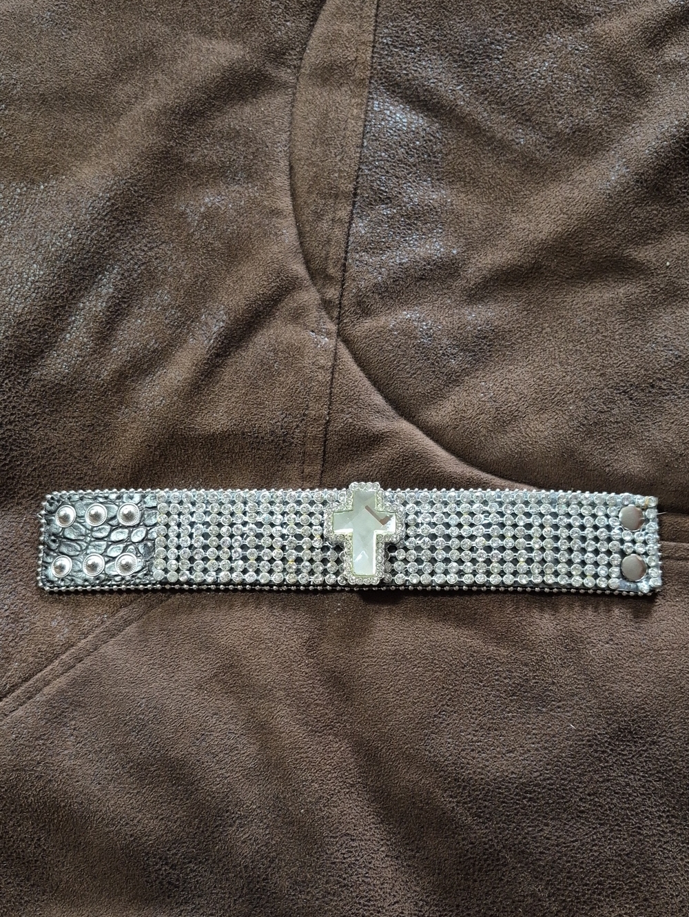 Wester Charm Collection, Crystal Cross Stretch Bracelet - Silver Rhinestone Cuff